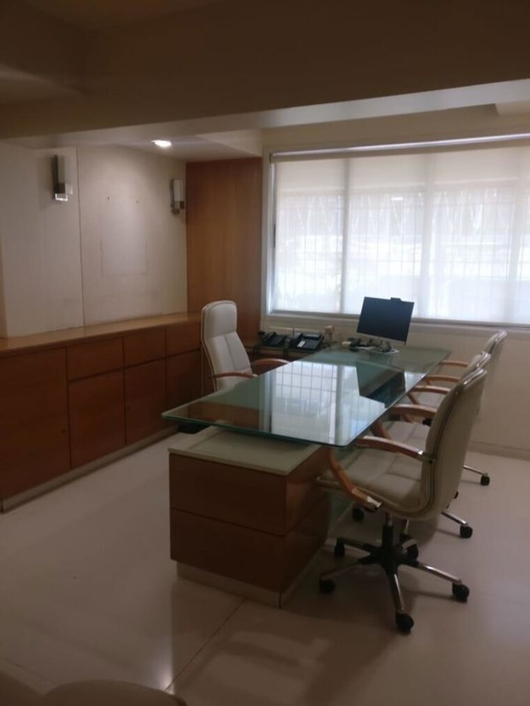 undefined, rnt marg Commercial Office Space 3777 Sq.Ft. In Rnt Marg Indore 10452944