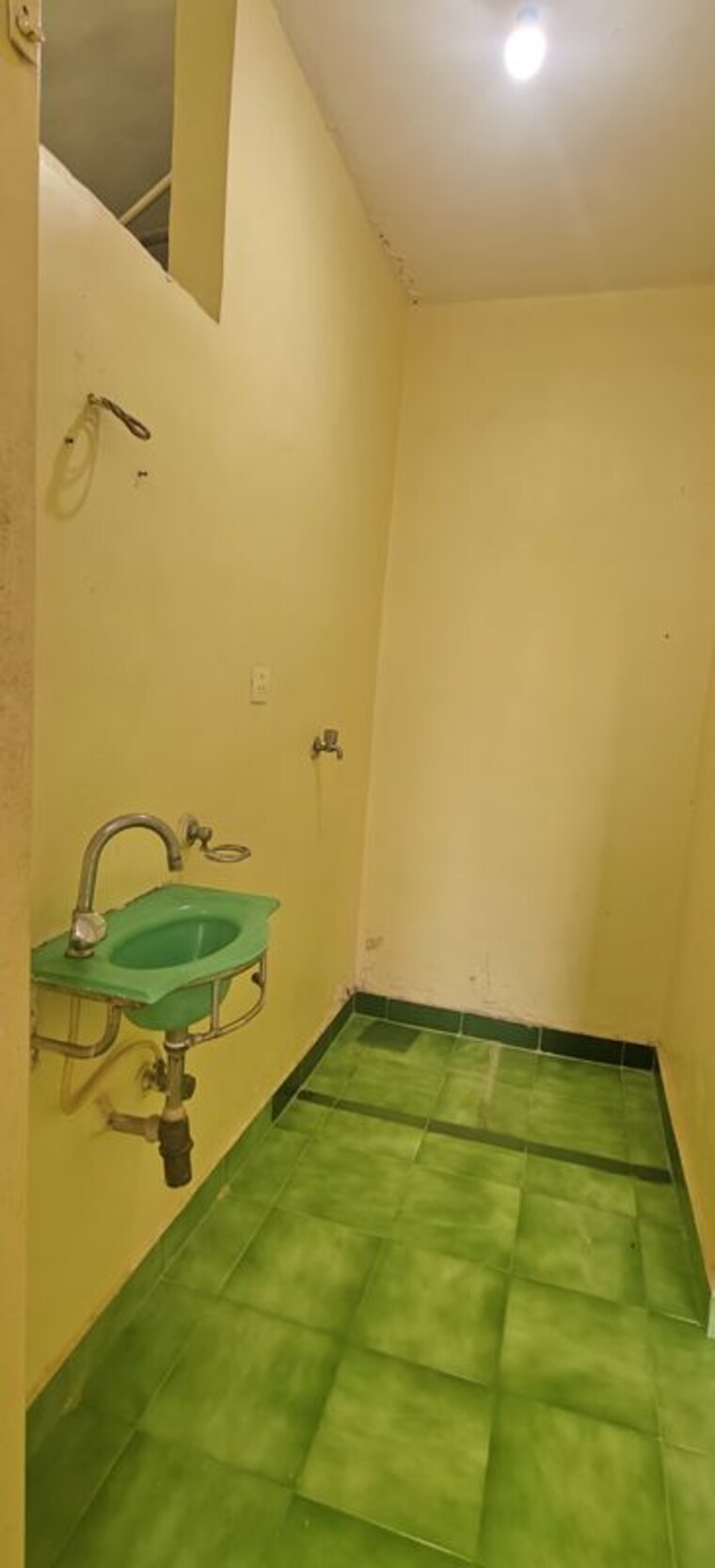 Bathroom, asmita-jyoti-chs 1 Bedroom 452 Sq.Ft. Apartment In Malad West Mumbai 10452920