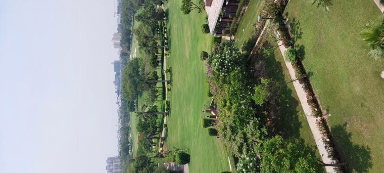 Garden, jaypee-estate-home 5 Bedroom 7200 Sq.Ft. Apartment In Jaypee Greens Greater Noida 10452978