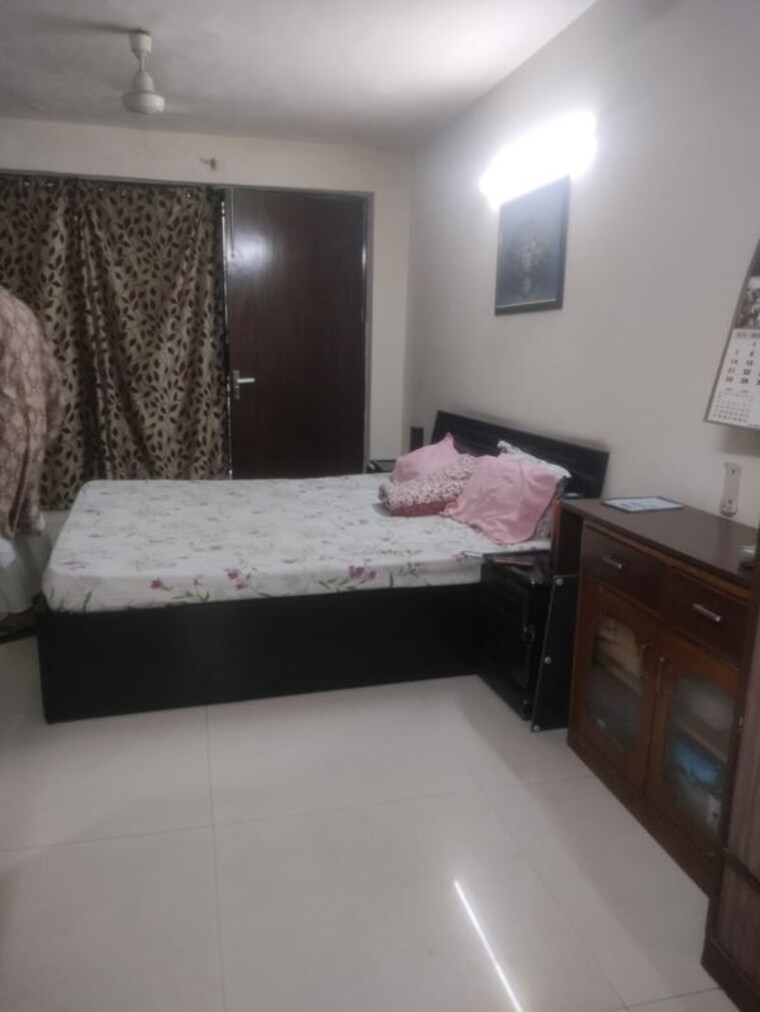 Bedroom, vasant kunj 4 Bedroom 2500 Sq.Ft. Apartment In Vasant Kunj Delhi 10453022