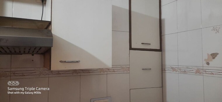 Room, ip extension 3 Bedroom 1250 Sq.Ft. Apartment In Ip Extension Delhi 10452998