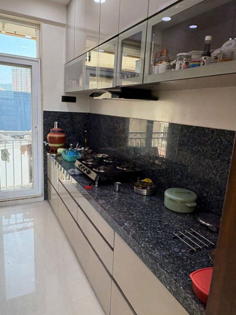 Kitchen, vasant vihar 3 Bedroom 1300 Sq.Ft. Apartment In Vasant Vihar Thane 10452720