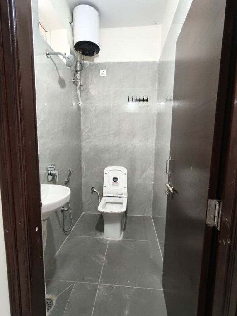Bathroom, the-nest-gachibowli 3 Bedroom 1400 Sq.Ft. Apartment In Gachibowli Hyderabad 10453060