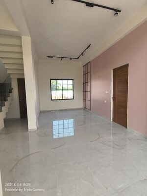 5 BHK Villa For Sale in Vraj Regalia 18, Bhayli