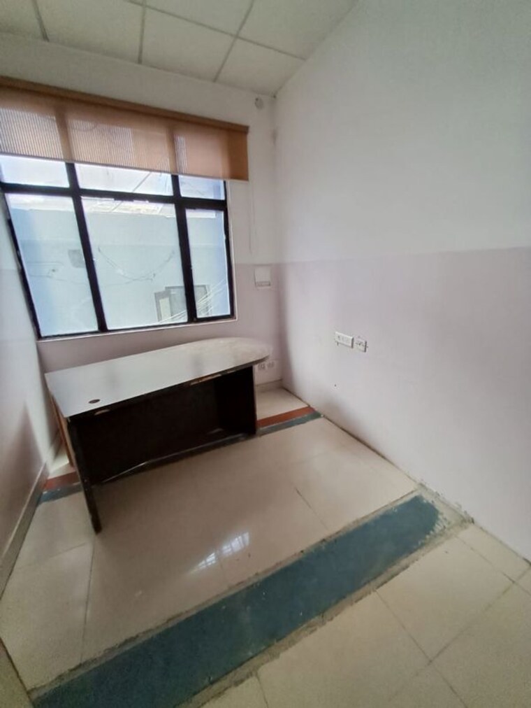 undefined, sector 63 Commercial Office Space 5000 Sq.Ft. In Sector 63 Noida 10452995