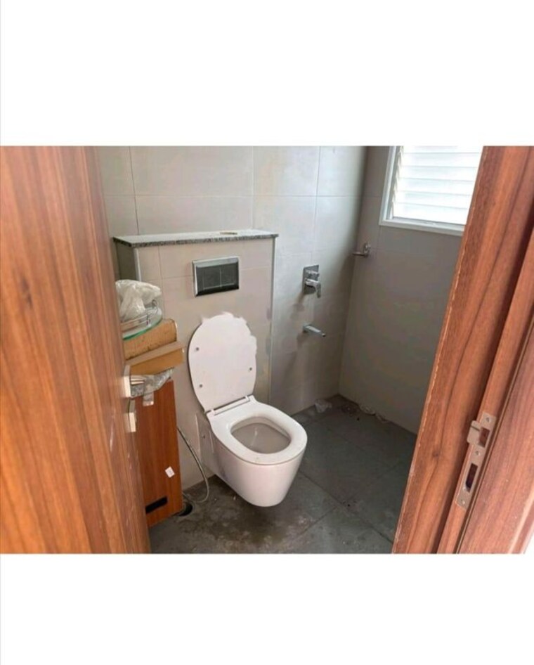 Bathroom, godrej-park-retreat 3 Bedroom 1600 Sq.Ft. Apartment In Sarjapur Road Bangalore 10453138
