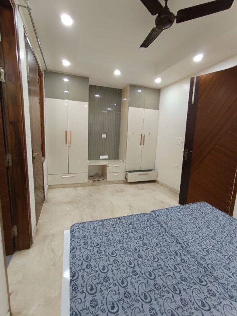 Bedroom, paschim vihar 2 Bedroom 1100 Sq.Ft. Apartment In Paschim Vihar Delhi 10453178
