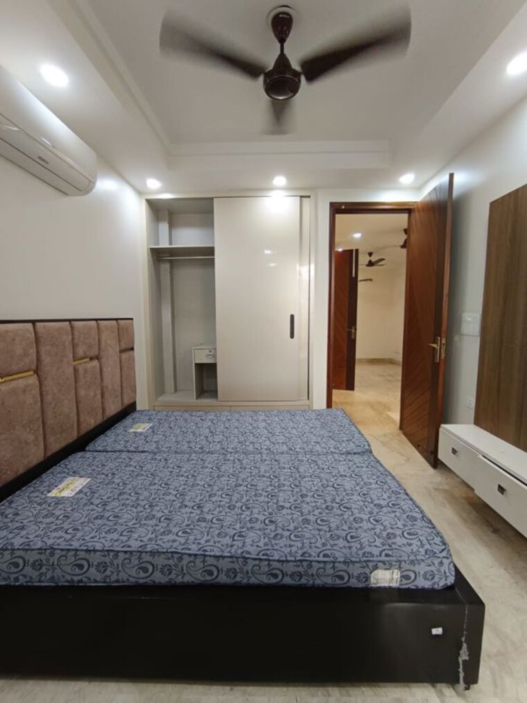 Bedroom, paschim vihar 2 Bedroom 1100 Sq.Ft. Apartment In Paschim Vihar Delhi 10453178