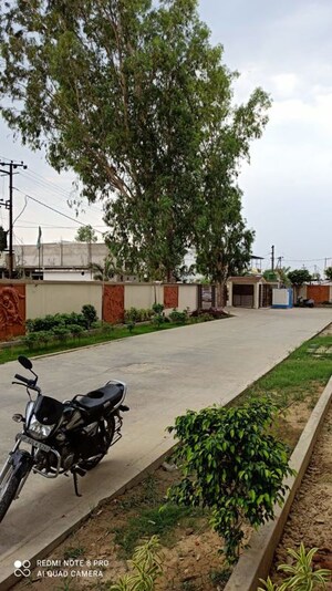 Parking in 2 BHK Apartment at Chinhat – for Sale