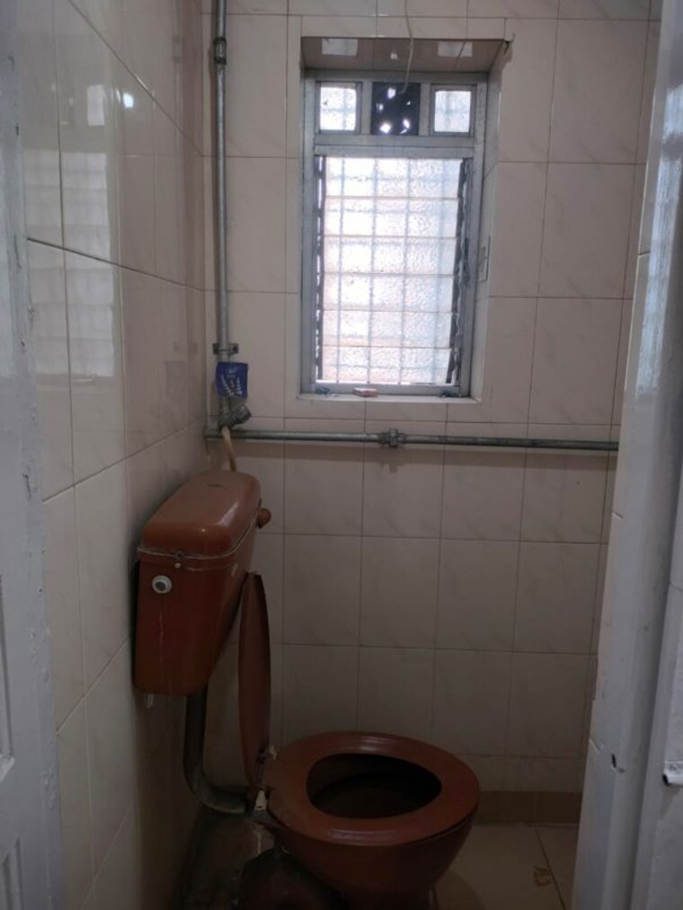 Bathroom, vrindavan-chs-thane-west 2 Bedroom 745 Sq.Ft. Apartment In Vrindavan Society Thane 10453185