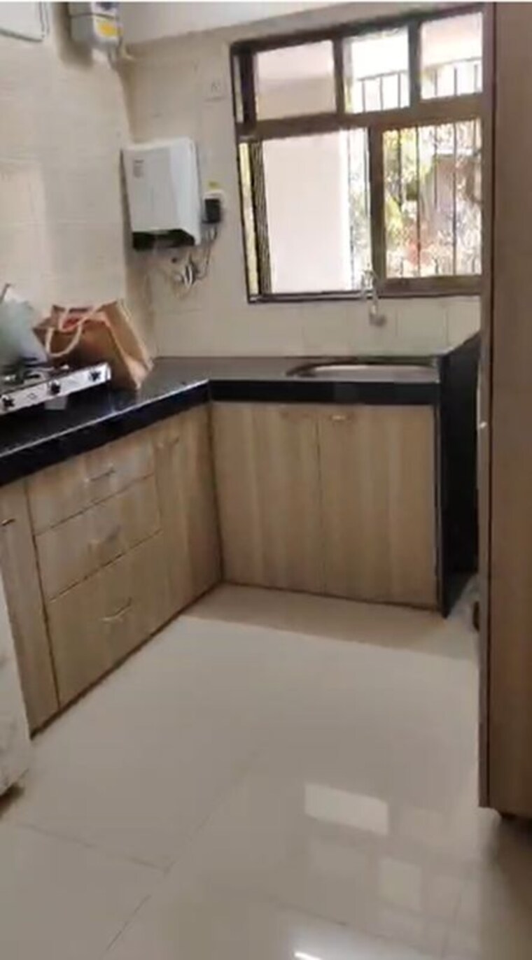 Kitchen, chembur 2.5 Bedroom 850 Sq.Ft. Apartment In Chembur Mumbai 10453207