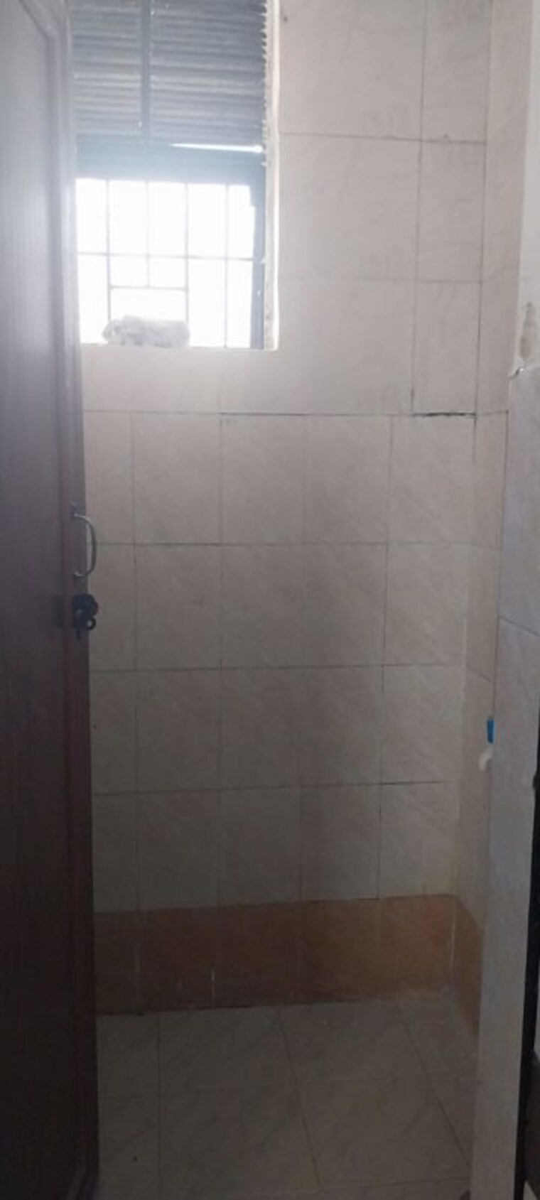 Bathroom, sector 10 greater noida 1 Bedroom 30 Sq.Mt. Apartment In Sector 10 Greater Noida Greater Noida 10453225