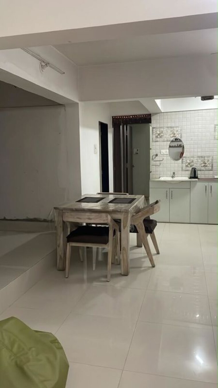 Living Room, md-sky-view 2.5 Bedroom 1500 Sq.Ft. Apartment In Baner Pune 10453223