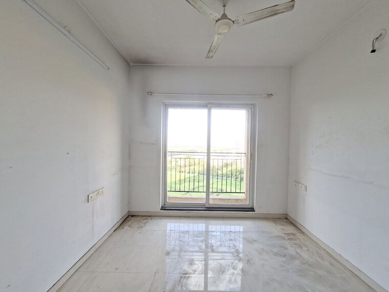 Room, rustomjee-azziano-wing-e 2 Bedroom 848 Sq.Ft. Apartment In Thane West Thane 10453239