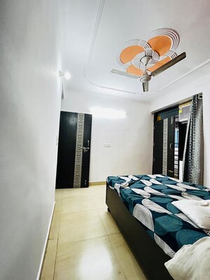 Bedroom in 2 BHK Builder Floor at Saket – for Rent