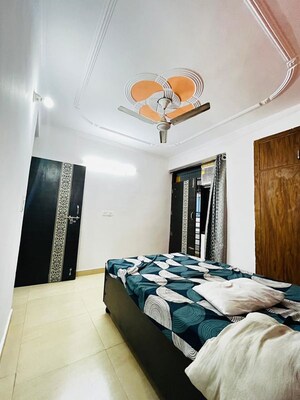 Bedroom in 2 BHK Builder Floor at Saket – for Rent