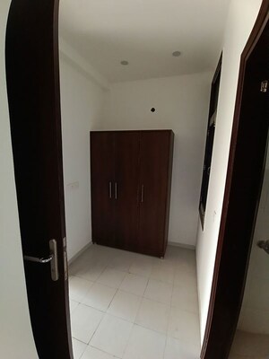 Building Lobby in 3 BHK Apartment at Omaxe New Chandigarh, North Mullanpur – for Rent