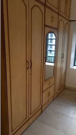 Bedroom in 1 BHK Apartment at Sindhi Society, Chembur – for Rent