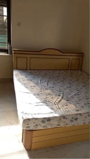 Bedroom in 1 BHK Apartment at Sindhi Society, Chembur – for Rent