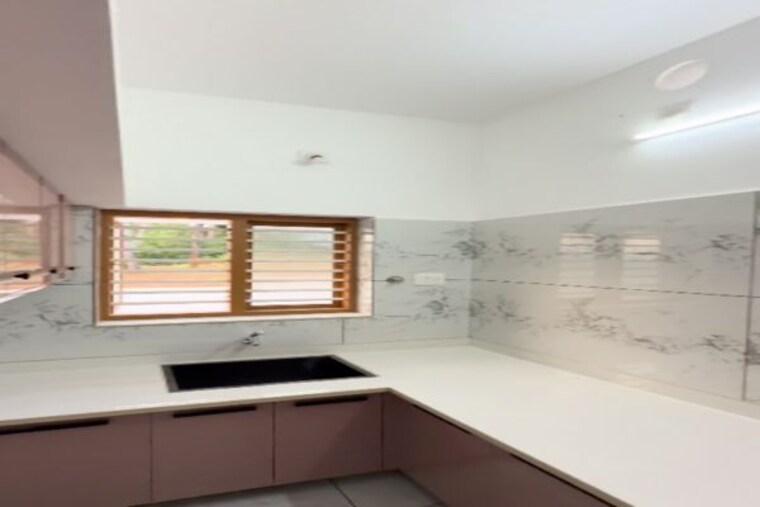 Kitchen, mannuthy 5 Bedroom 2260 Sq.Ft. Independent House In Mannuthy Thrissur 10453329