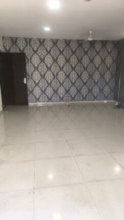 2.5 BHK Apartment For Rent in RNA Continental