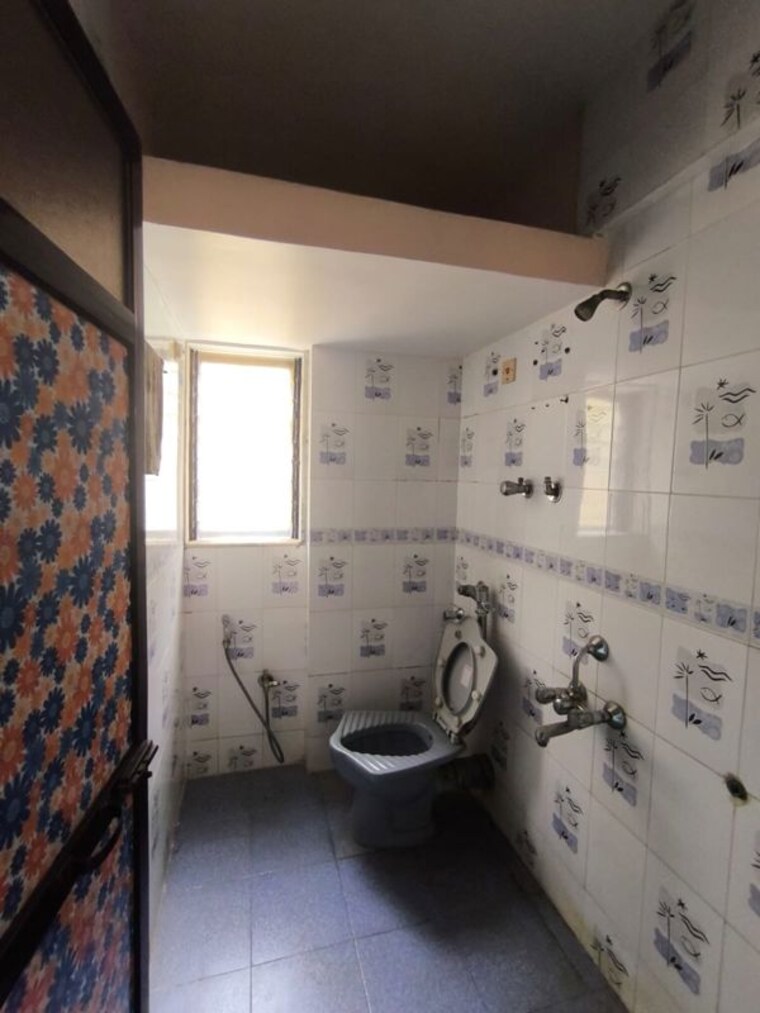 Bathroom, mahavir-arcade 2 Bedroom 750 Sq.Ft. Apartment In Naupada Thane 10453362