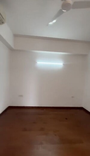Bedroom in 3.5 BHK Apartment at M3M Golf Estate, Sector 65 – for Rent