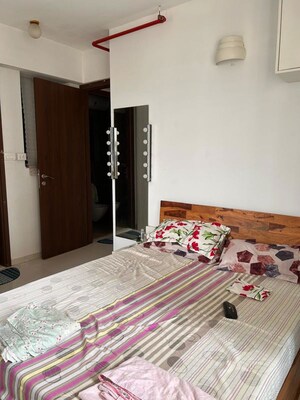 Bedroom in 2 BHK Apartment at Sunteck Avenue 2, Goregaon West – for Rent