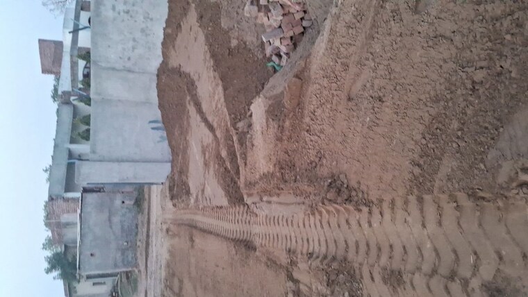 undefined, maruti kunj  100 Sq.Yd. Plot In Maruti Kunj Gurgaon 10453433