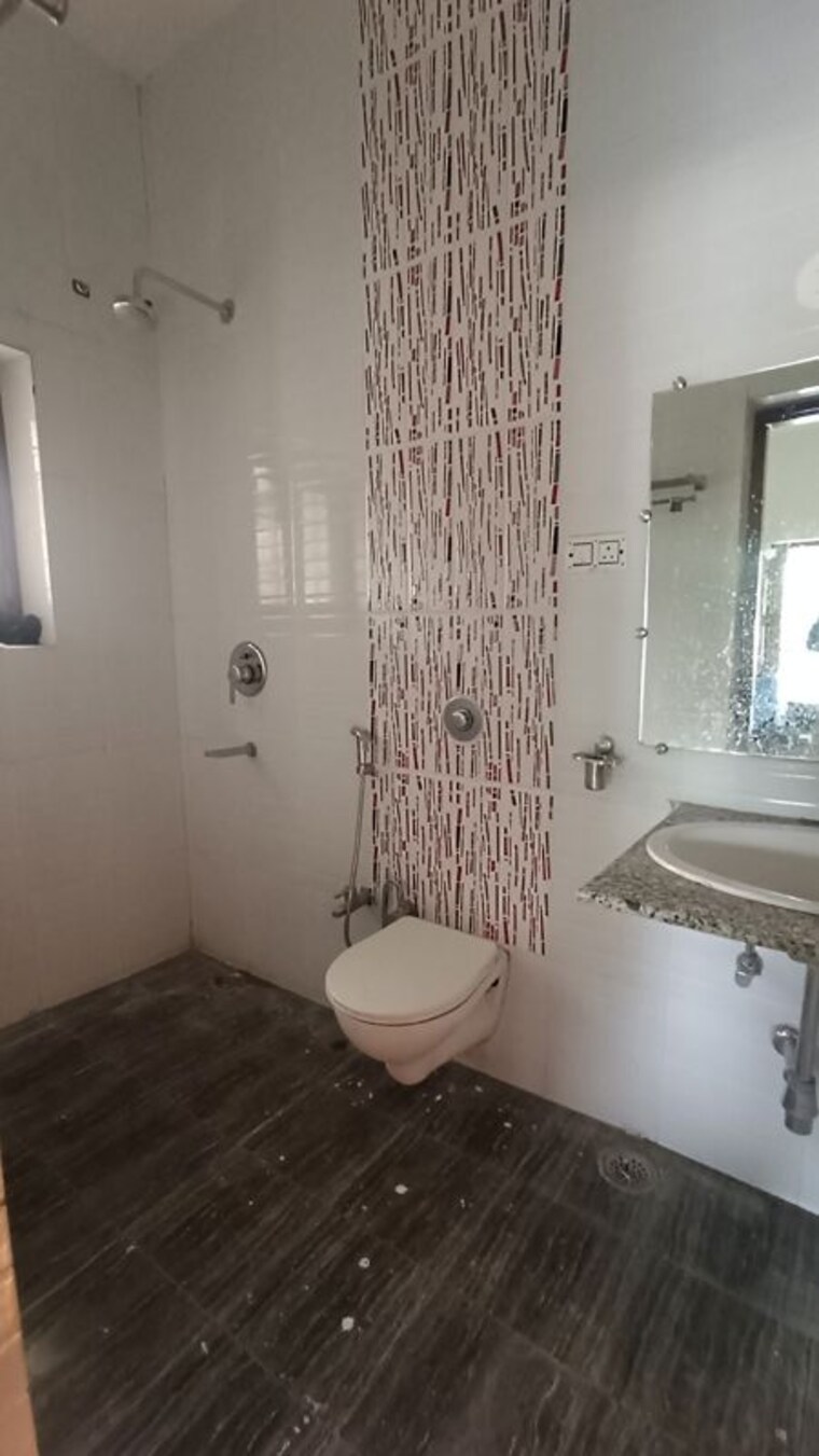 Bathroom, mithapur 4 Bedroom 2500 Sq.Ft. Builder Floor In Mithapur Patna 10453459