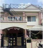 3.5 BHK + Pooja Room,Servant Room,Study Room,Extra Room,Basement,Store Room 100 Sq.Yd. Independent House in Sector 10