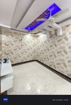 Living Room in 3 BHK Builder Floor at Jawahar Nagar – for Sale