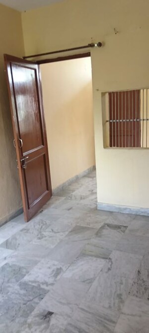Room in 3 BHK Apartment at Sector 47 – for Rent
