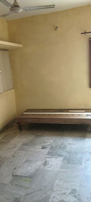 Bedroom in 3 BHK Apartment at Sector 47 – for Rent