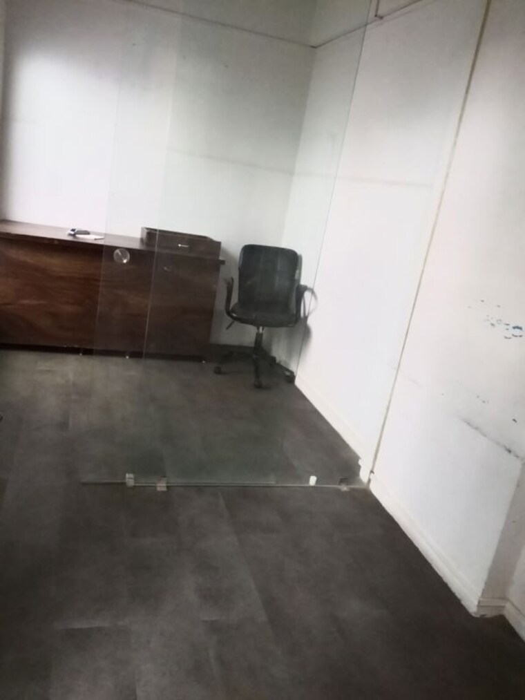 Kitchen, ashok-nagar-chs-borivali Commercial Office Space 200 Sq.Ft. In Borivali West Mumbai 10453567