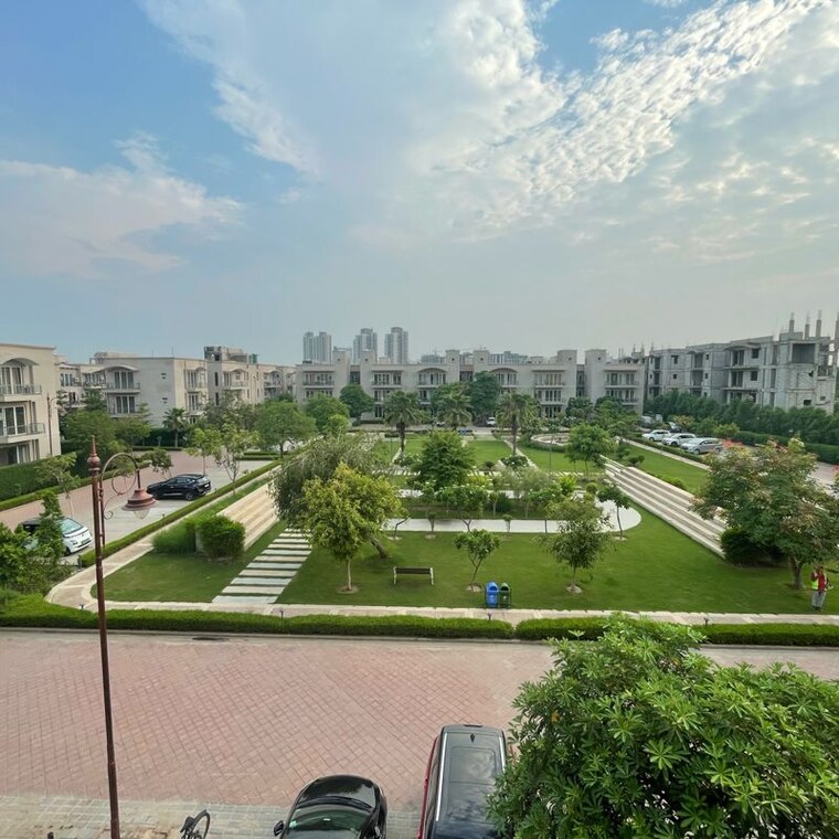 Garden, bptp-amstoria-country-floor 3 Bedroom 2700 Sq.Ft. Apartment In Sector 102 Gurgaon 10453578