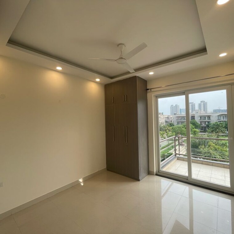 Room, bptp-amstoria-country-floor 3 Bedroom 2700 Sq.Ft. Apartment In Sector 102 Gurgaon 10453578