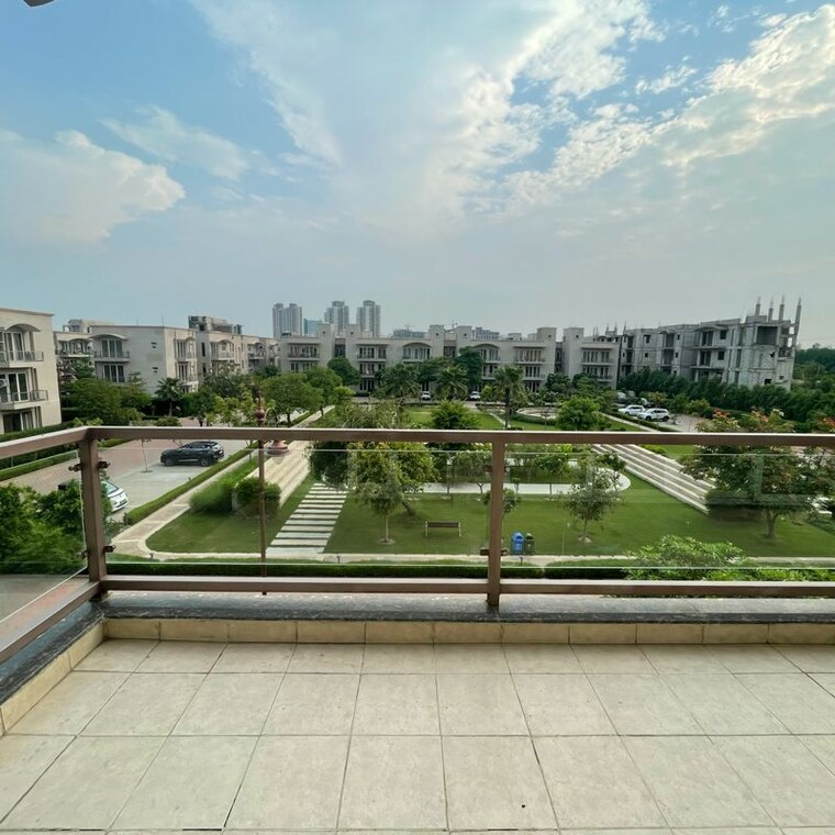 Balcony, bptp-amstoria-country-floor 3 Bedroom 2700 Sq.Ft. Apartment In Sector 102 Gurgaon 10453578