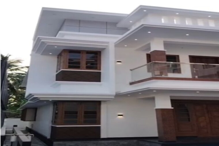 Exterior View, mannuthy 4 Bedroom 2200 Sq.Ft. Independent House In Mannuthy Thrissur 10453571