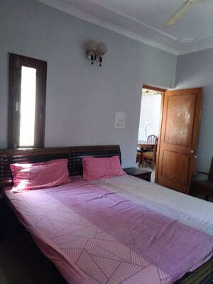 Bedroom in 2 BHK Apartment at Vasant Kunj – for Rent