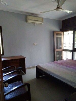 Bedroom in 2 BHK Apartment at Vasant Kunj – for Rent