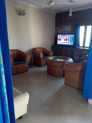Living Room in 2 BHK Apartment at Vasant Kunj – for Rent