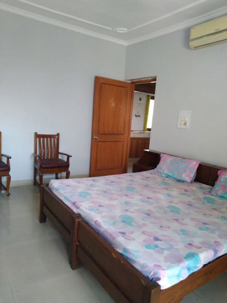 Bedroom, vasant kunj 2 Bedroom 1100 Sq.Ft. Apartment In Vasant Kunj Delhi 10453585