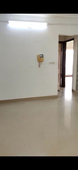 Room in 2 BHK Apartment at Anmol Towers, Goregaon West – for Rent