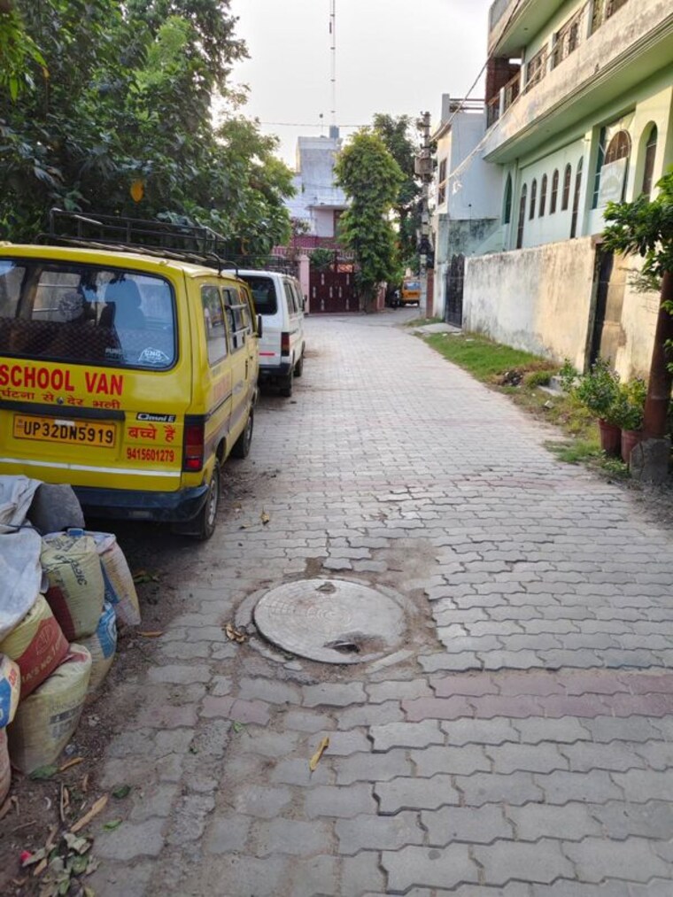 undefined, gaurabagh  3200 Sq.Ft. Plot In Gaurabagh Lucknow 10453608