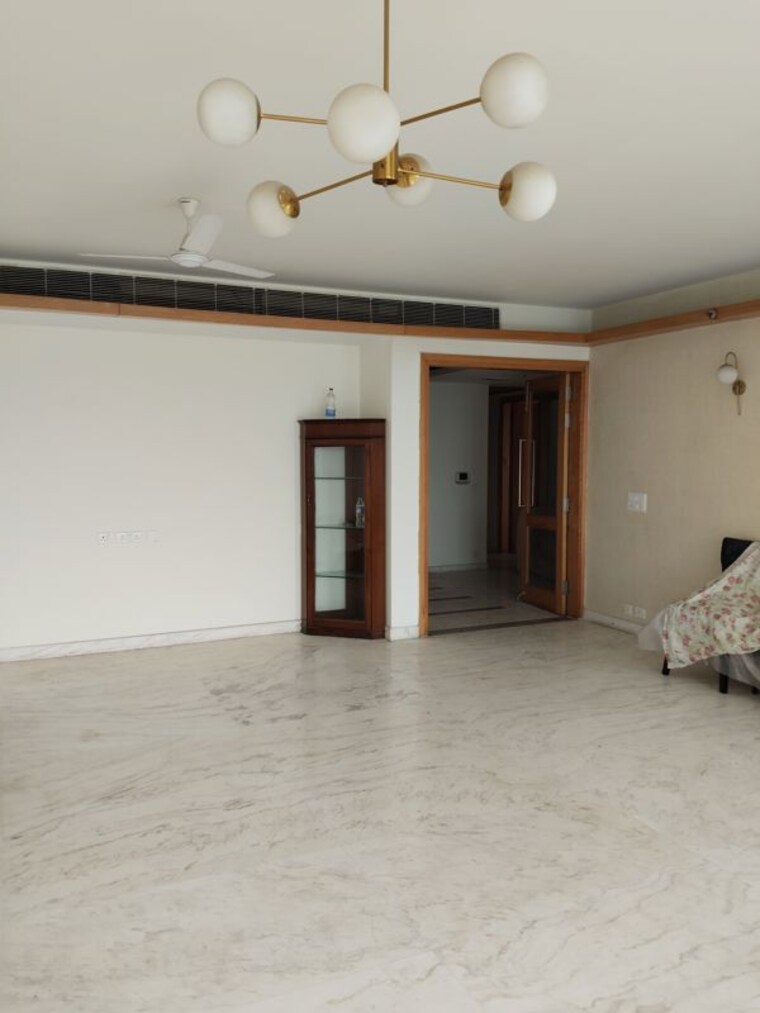 Room, jaypee-green-sun-court-tower-iii 3 Bedroom 3840 Sq.Ft. Apartment In Jaypee Greens Greater Noida 10453623