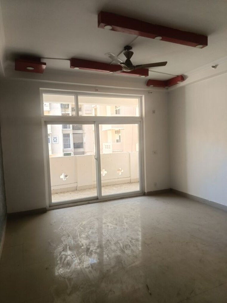 Room, amrapali-silicon-city 4 Bedroom 2410 Sq.Ft. Apartment In Sector 76 Noida 10453625