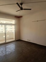 4 BHK + Servant Room 2410 Sq.Ft. Apartment in Amrapali Silicon City