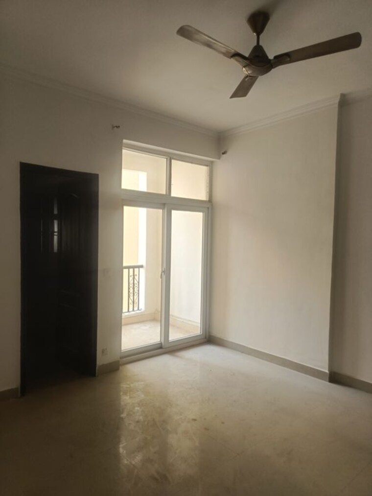 Room, amrapali-silicon-city 4 Bedroom 2410 Sq.Ft. Apartment In Sector 76 Noida 10453625