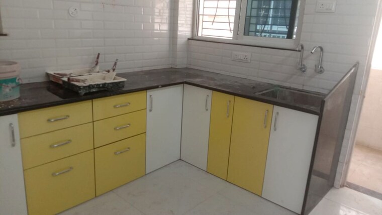 Kitchen, green-planet-society 3 Bedroom 1700 Sq.Ft. Apartment In Omkar Nagar Nagpur 10453680